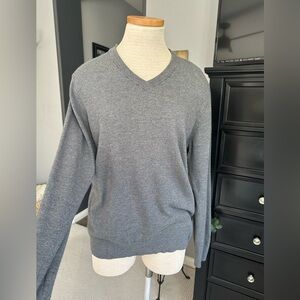 Theory Charcoal V-Neck Sweater, size XL